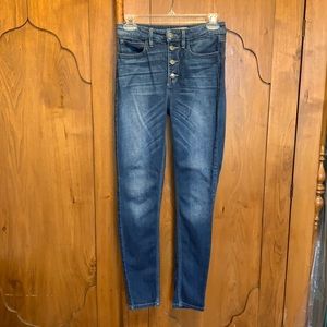 Guess jeggings sz 26 good condition button fly